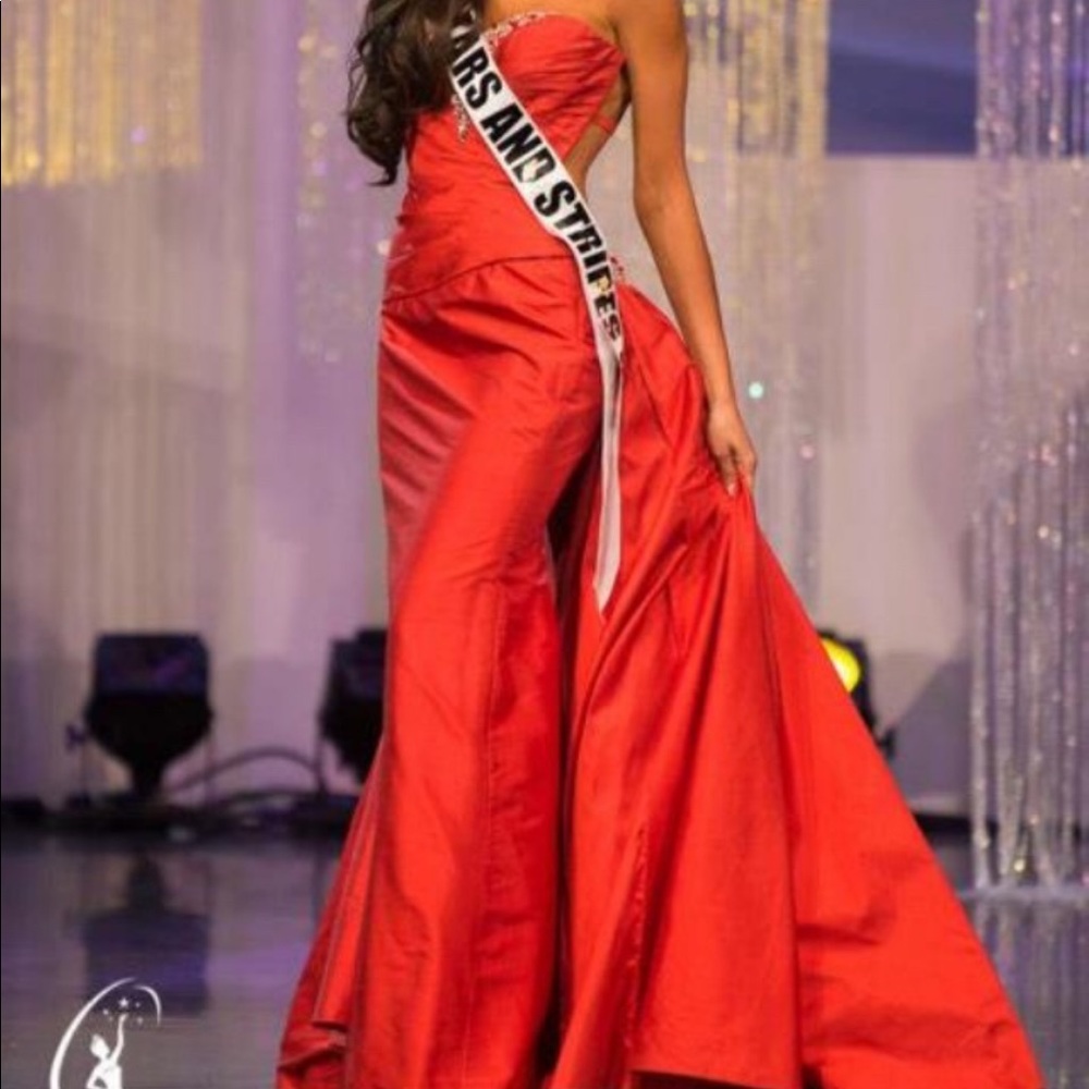 Custom backless Sherri hill pageant gown red